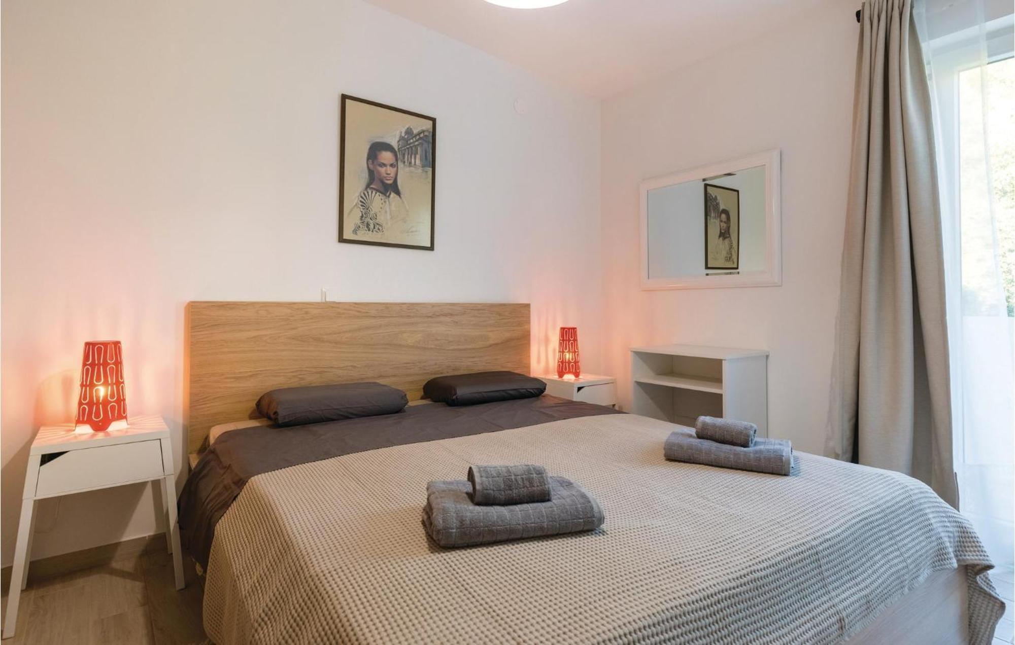 Awesome Apartment In Blace With House Sea View Ngoại thất bức ảnh